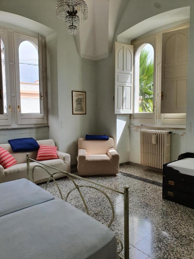 Villa Nel Salento - Ampie Camere E Giardino, Fino A 9 Persone Barbarano del Capo Exterior photo